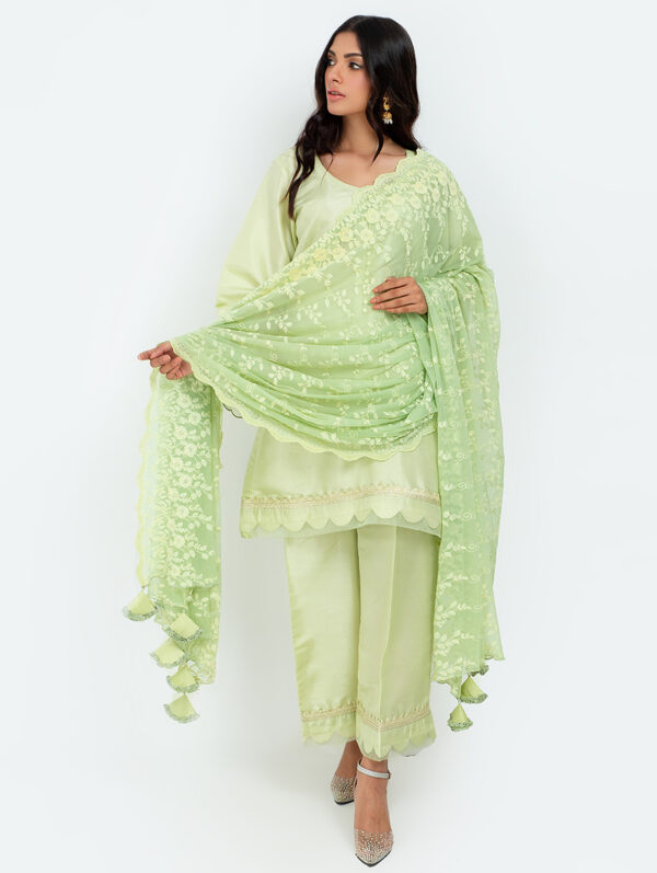 Jade - Image 7